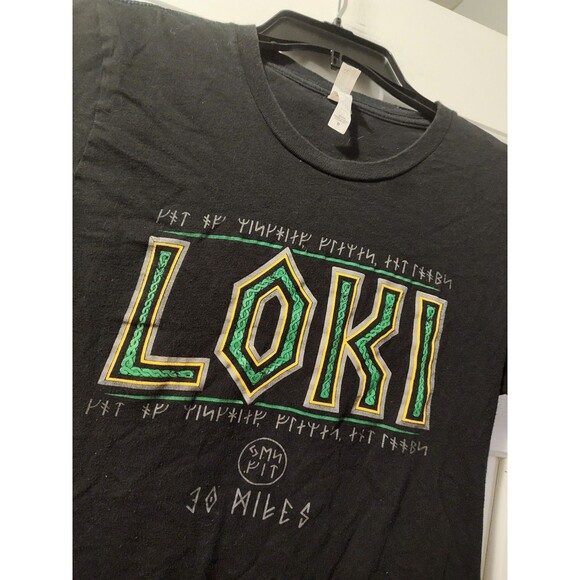 Loki Women’s T-Shirt Medium Bella + Canvas Yes Fit 30 Miles Marvel Event Tee - Picture 8 of 10